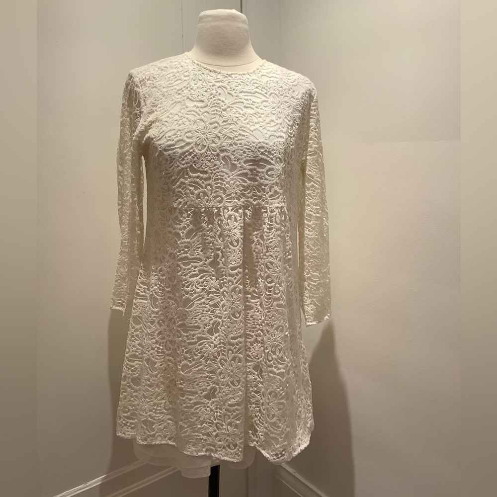Zara Off White Long Sleeve Lace Dress